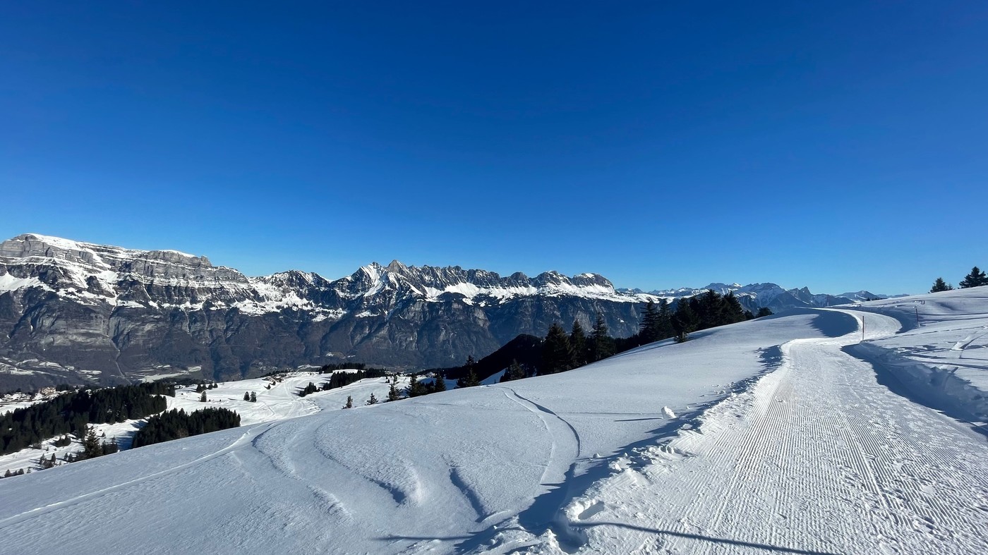 Schlittenfahrt: Ab Prodalp kann man mit einer Schlittenfahrt nach Tannenheim die Tour abrunden.