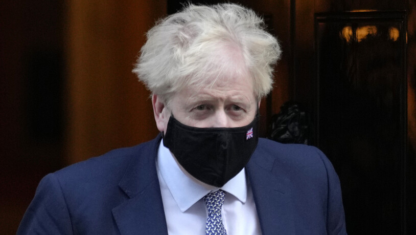 Boris Johnson, Premierminister von Großbritannien, verlässt die 10 Downing Street. Foto: Kirsty Wigglesworth/AP/dpa