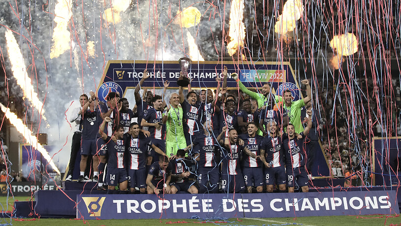 Den ersten Titel holte Paris Saint-Germain bereits: Der Meister gewann in Tel Aviv letzte Woche den Supercup gegen Cupsieger Nantes deutlich mit 4:0