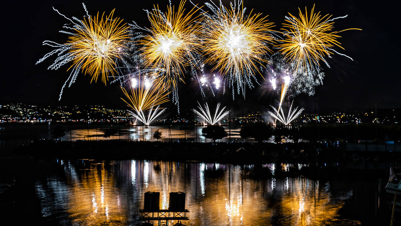 Doppelter Höhepunkt: Zwei halbstündigen Feuerwerke am Freitag und Samstag gehören zu den Highlights am Seenachtfest.