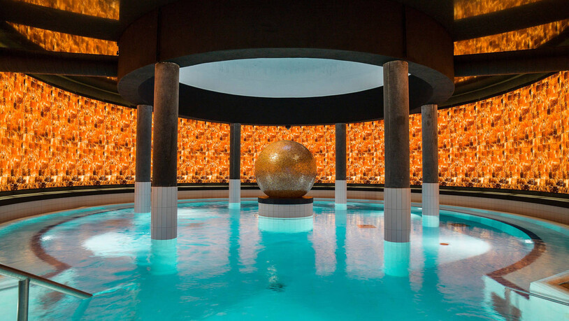 Wir freuen uns schon, wenn Wes Anderson seine Schauspierlinnen und Schauspieler hier baden lässt.