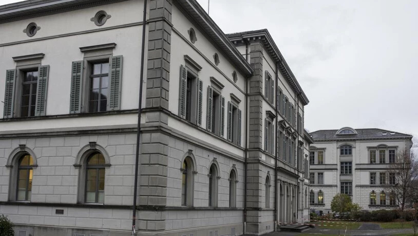 Das Gerichtshaus Glarus.