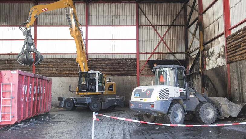 Vögele Recycling Entsorgungscenter Industriestrasse Chur Brand