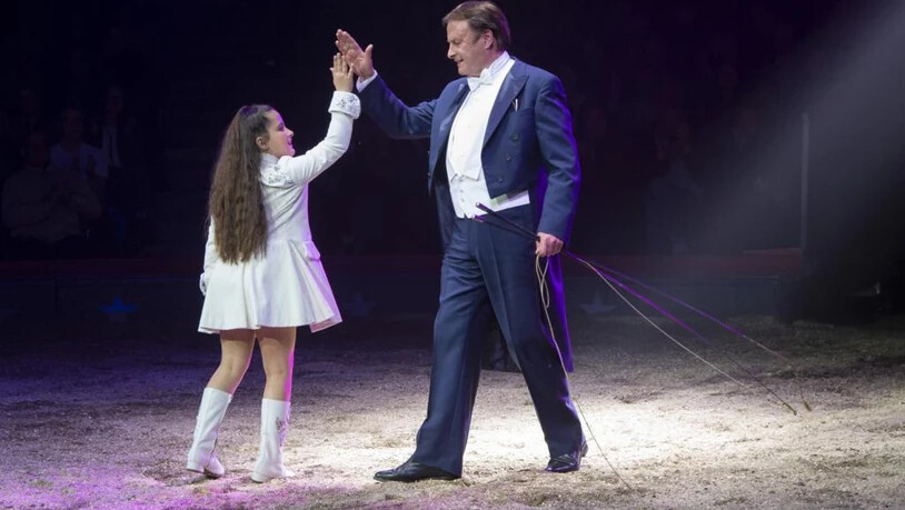 SCHWEIZ CIRCUS KNIE PREMIERE