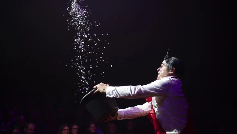 SCHWEIZ CIRCUS KNIE PREMIERE
