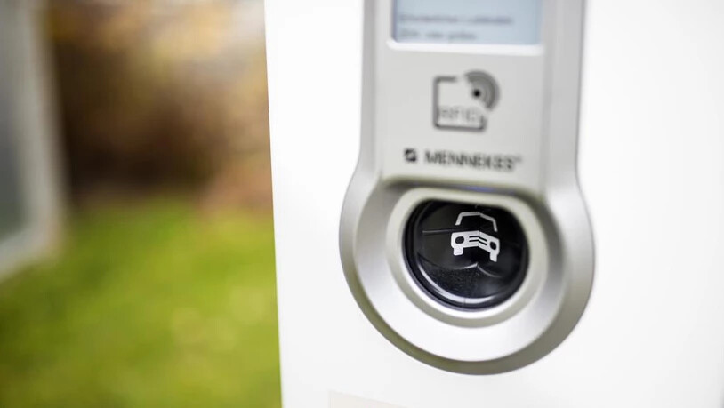 Elektromobilität Eletroautos Ladestation