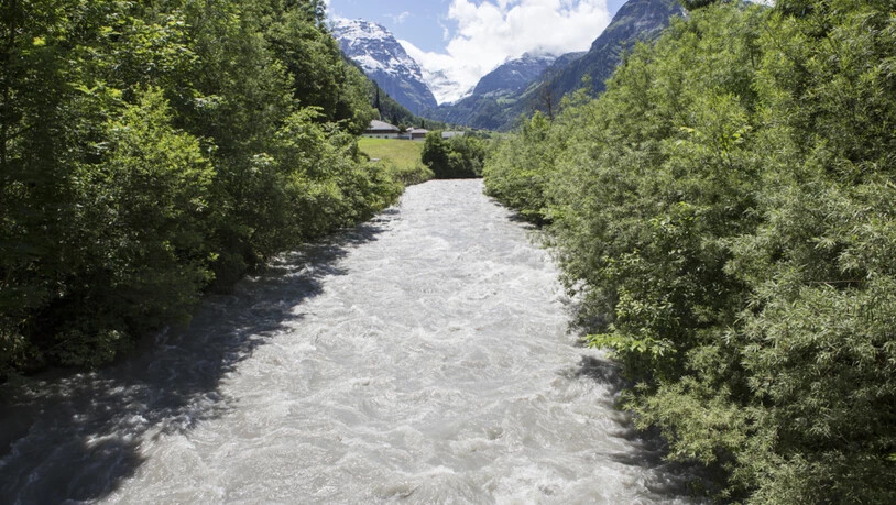 Hochwasser.Diesbach Wasserfall.