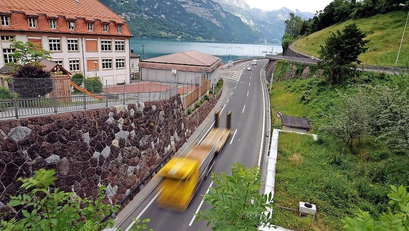 Die Walensee Autobahn in Richtung Zürich wird teilweise gesperrt. (Symbolbild)