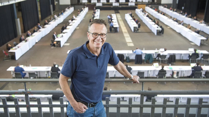 Marco Engel vermietet als Geschäftsführer der Expo Chur AG die Stadthalle - aktuell für die Junisession des Grossen Rates.