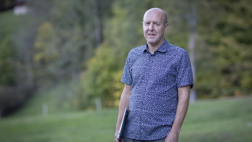 Grosse Ehre: Das neue Glarner Heimatbuch von Daniel Emmenegger erhielt glich drei «Worlddidac»-Auszeichnungen.