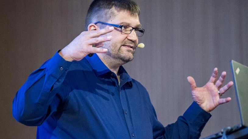 Martin Hug sieht zwar nicht ganz schwarz, aber es brauche nun gute Ideen. YANIK BÜRKLI