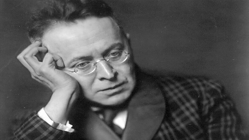 Vor genau 100 Jahren: Im Tal des Tödi arbeitet Karl Kraus an seinem Drama «Die letzten Tage der Menschheit».