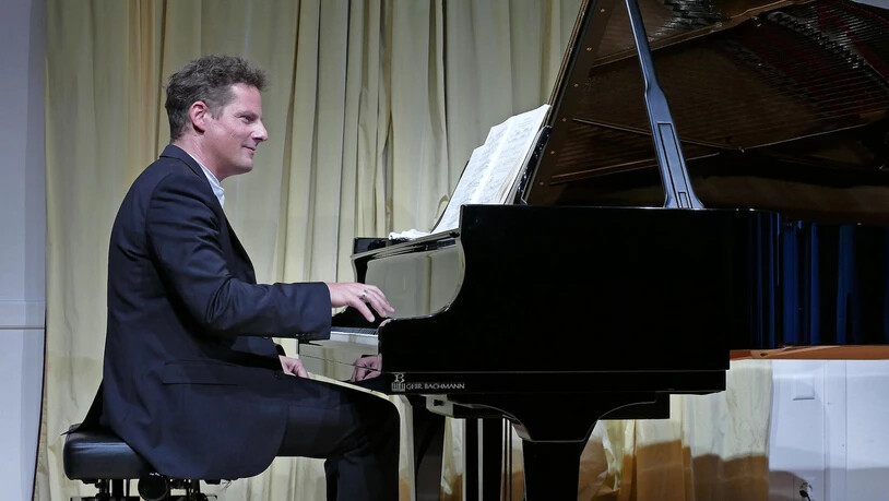 Begeisternd: Pianist Oliver Schnyder erhält für seine Darbietung der Klavierhammersonate vom Publikum Standing Ovations.