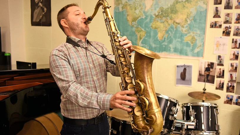 Jürg Wickihalder macht für die Glarner Musikschule «Pause».