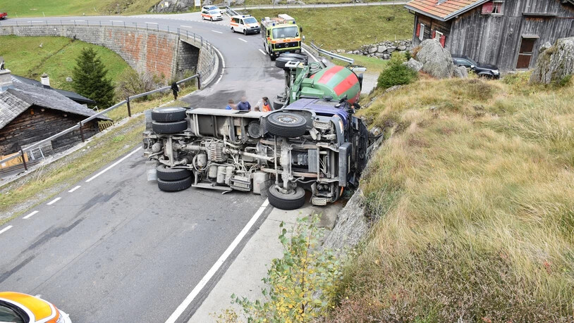 Der Lenker wurde beim Unfall verletzt.