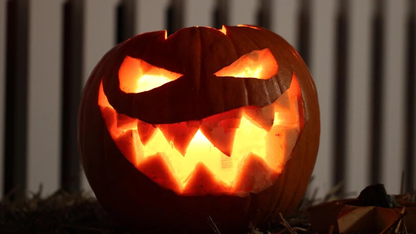 Jedes Kind weiss: An Halloween gibt es reichlich Süssigkeiten und eine Menge Grusel-Spass. 