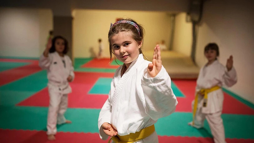 Die siebenjährige Sabrina Zentner will am Sonntag in der Kantonsschule Glarus ihr Können demonstrieren.