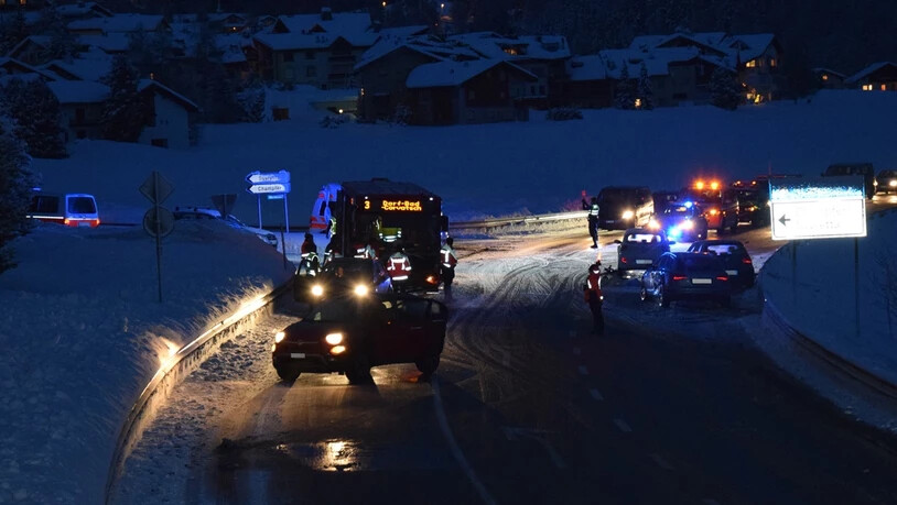 Die Unfallstelle in Blickrichtung St. Moritz.