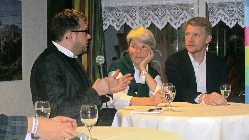 Europarunde: Sebastian Ramspeck (von links), Christa Tobler und Markus Preiss diskutieren über die Schweiz und Europa.