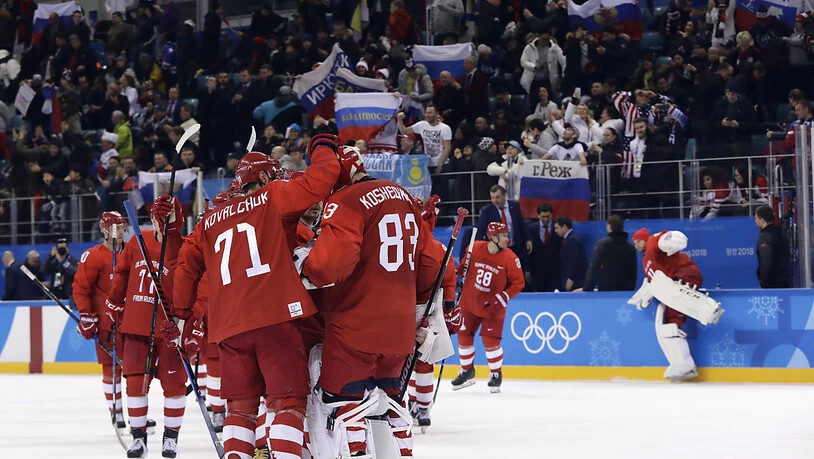 Das Team OAR freut sich über die vorzeitige Viertelfinal-Qualifikation