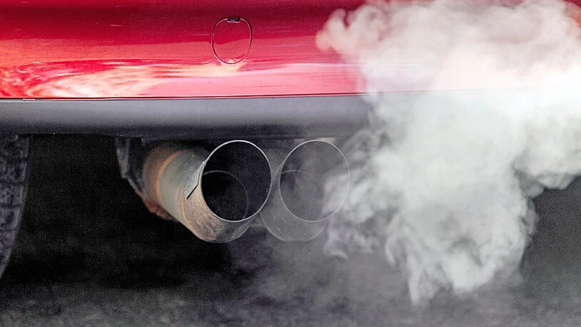 Schädlich: Abgase von Diesel- und Benzinmotoren mit Direkteinspritzung belasten unsere Luft. Symbolbild Keystone