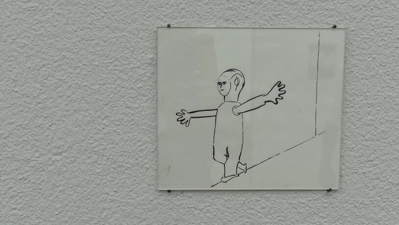 Futuristisch: Mars-Männchen aus dem Kosmos von Bonnie Camplin im Kunsthaus Glarus.