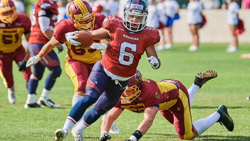 Dank einem 55:6-Sieg gegen die Winterthur Warriors haben sich die Calanda Broncos für den Swiss Bowl qualifiziert.