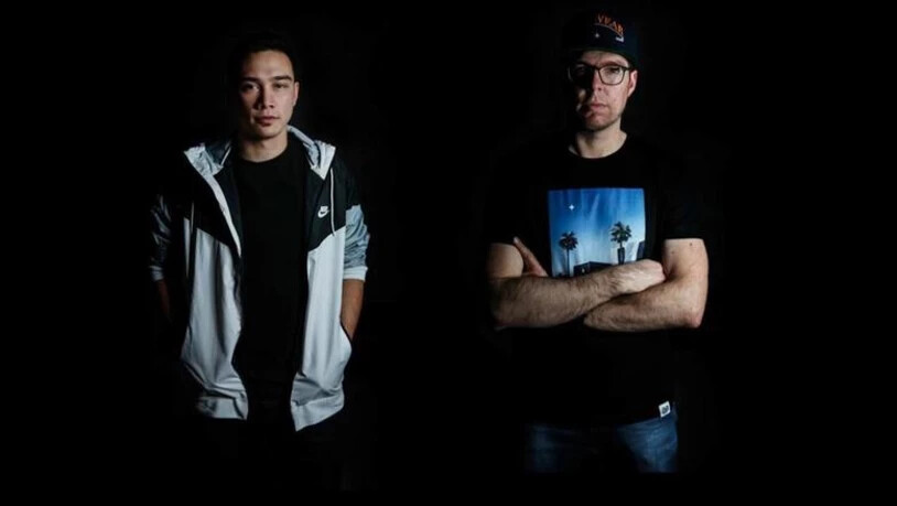 Die Glarner Rapper YT (links) und Radical haben den Song zur Aktion geliefert.