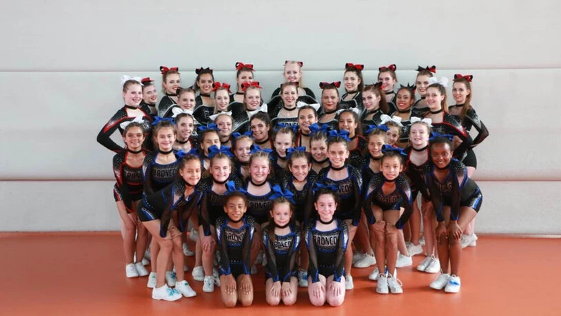 Einige Impressionen der Broncos Cheerleader.