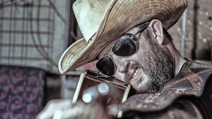 Auch ein bisschen Punk: Bob Wayne verkörpert sehr authentisch den verruchten Country-Musiker.