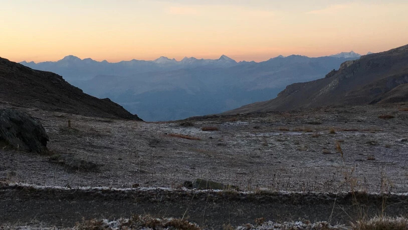 Sonnenaufgang am Panixerpass. 