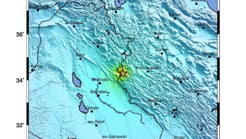 Bei einem schweren Erdbeben im Westen Irans sind am Sonntag über 700 Menschen verletzt worden.