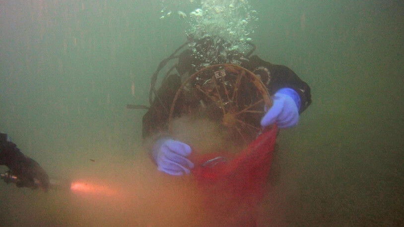 Der Tauchgang im Walensee brachte viel Unappetittliches zutage, machte aber auch Spass, wie die Bildergalerie zeigt. 
