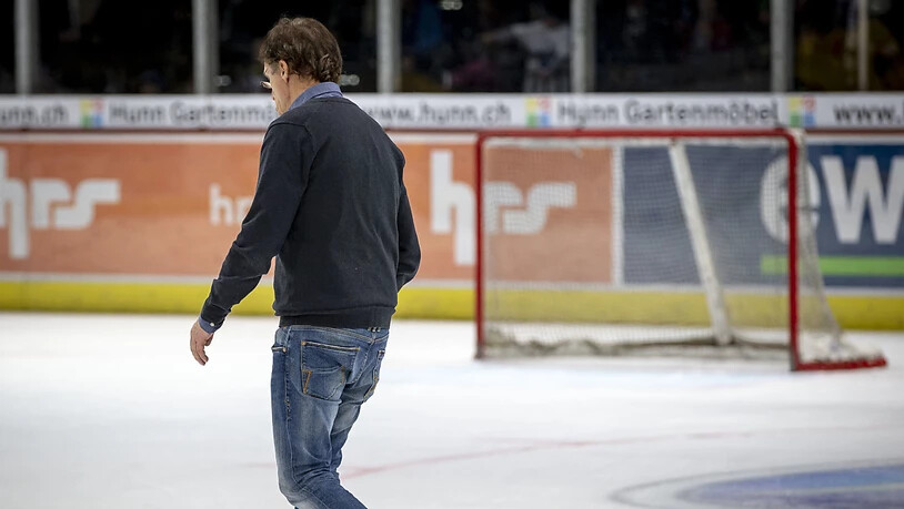 Abgang des profiliertesten Schweizer Eishockey-Trainers der letzten Jahrzehnten: Sein letztes Spiel am Sonntag, 25. November, gewann Arno Del Curto mit dem HC Davos bei den ZSC Lions 5:1. Zwei Tage später erklärte der 62-jährige Engadiner seinen Rücktritt