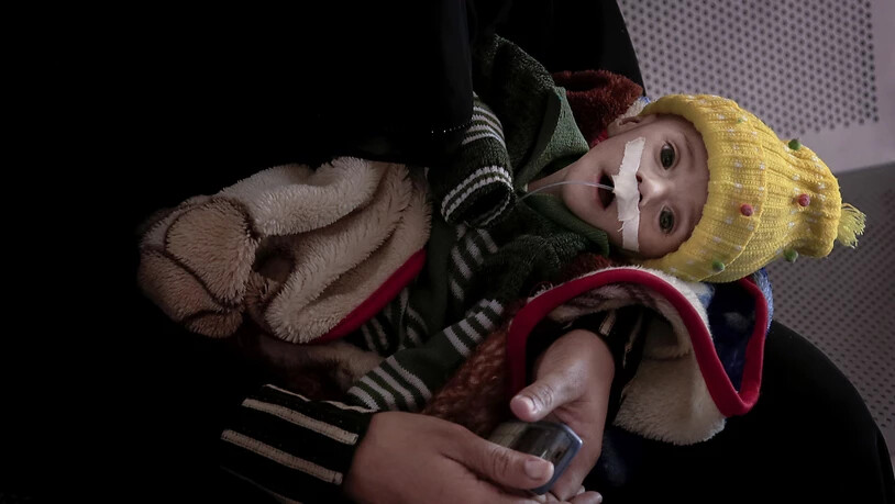 132 Millionen Menschen werden 2019 von internationaler Hilfe abhängig sein: Das verhungernde viermonatige Baby Gawad Awad in Aden, Jemen.