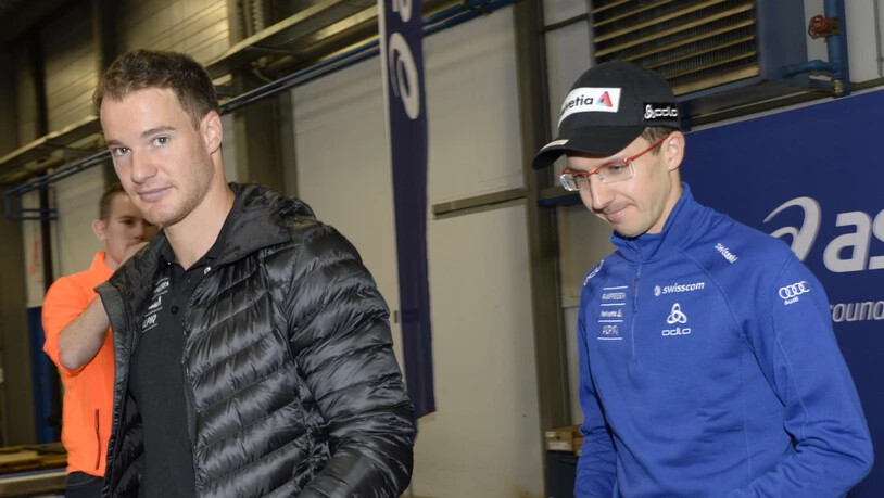 Dario Cologna und Simon Ammann stehen am gleichen Wochenende auf Schweizer Boden im Einsatz (Archivaufnahme)