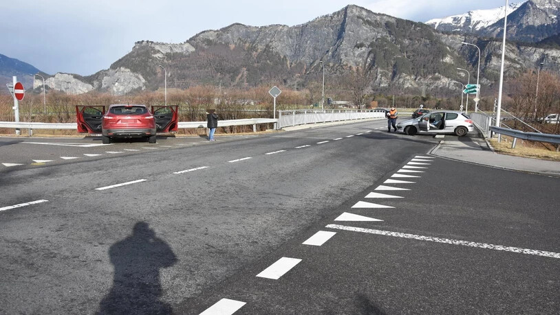 Bei der Einmündung zur Rheinaustrasse in Bad Ragaz kam es zur Kollision.