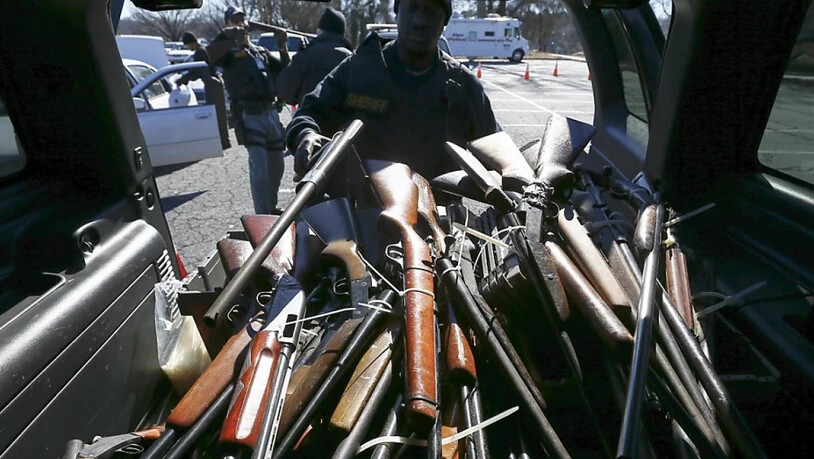 Mehrere US-Städte haben in der Vergangenheit Waffenrückkaufprogramme lanciert. (Archivbild).