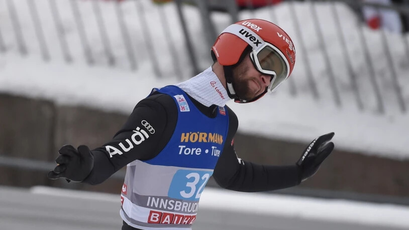 Der Deutsche Markus Eisenbichler ist in Innsbruck der Geschlagene: Der Tournee-Zweite fliegt lediglich auf den 13. Platz