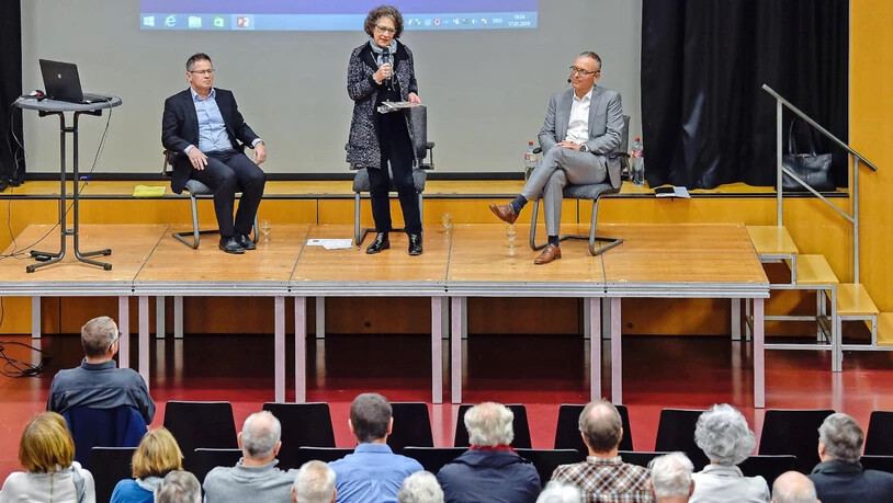 Wer punktete mehr? Diego Forrer (links) und Markus Spörri (rechts) beim Podium vom Donnerstagabend.Manuela Matt