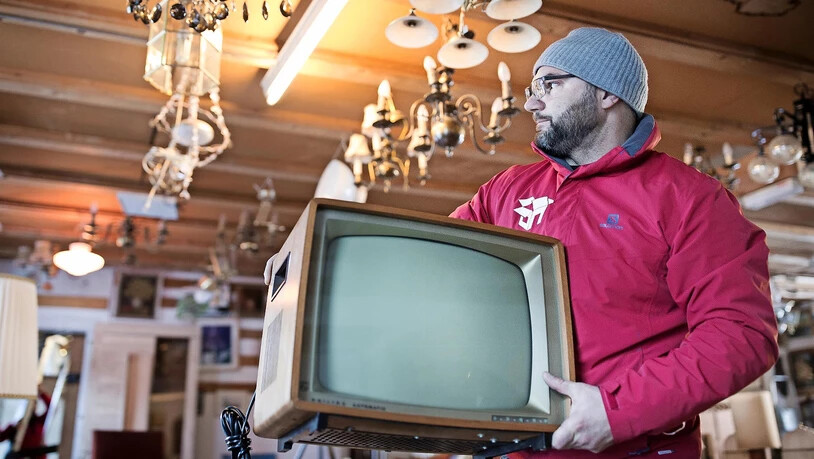 Sogar alte Röhrenfernseher.