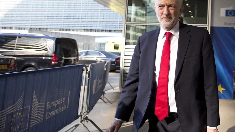 Der britische Oppositionsführer Jeremy Corbyn befürchtet einen No-Deal-Austritt Grossbritanniens aus der EU. (AP Photo/Virginia Mayo)