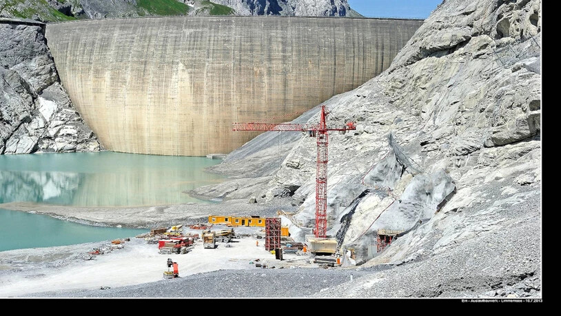 Sie hält: Die Megamauer des Limmernsees ist undurchlässig.