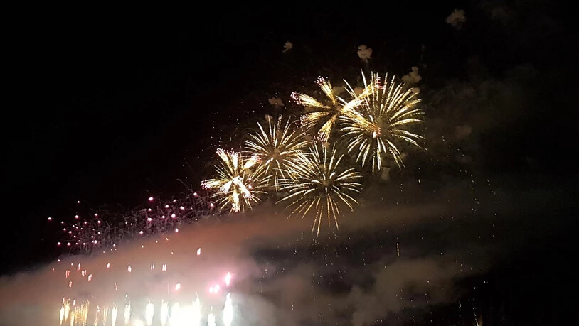 Das Feuerwerk am Montagabend über St. Moritz.