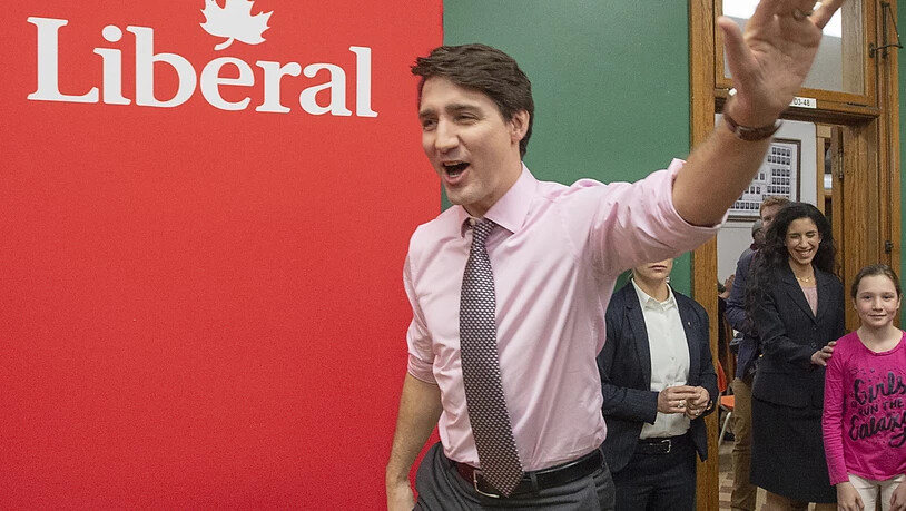 Der kanadische Premierminister Justin Trudeau zeigt sich optimistisch, doch er hat grosse Probleme. Wegen Ermittlungen um die  mutmassliche Unterdrückung einer Korruptionsaffäre hat er bereits die zweite Regierungsministerin verloren. (Foto: Ryan Remiorz…