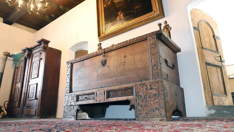 Eine Truhe aus der Zeit um 1400.