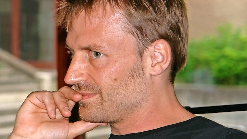 Die Jury setzte sich aus Schriftsteller Daniel Metzger und. . . 