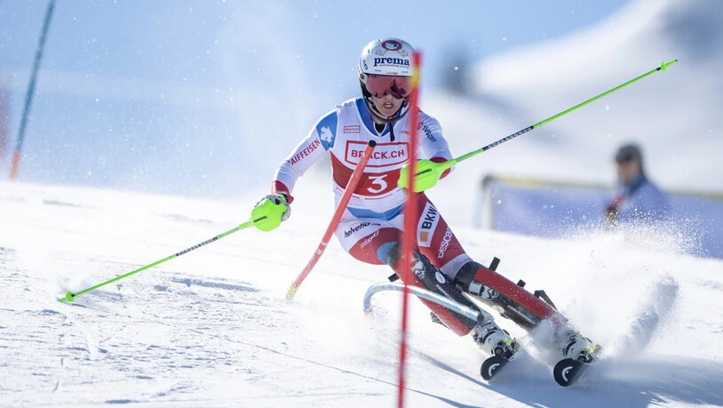 Camille Rast unterwegs beim Slalom im Hoch-Ybrig