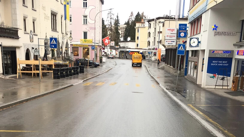 Hier wurden eine Frau und ein Kind beinahe angefahren.