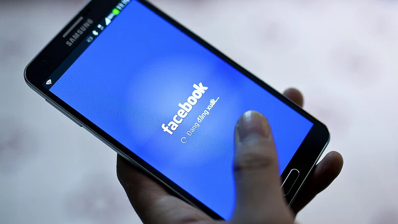 Für Facebook ist der Datenskandal finanziell noch nicht ausgestanden: Das Unternehmen rechnet mit einer Strafe von bis zu fünf Milliarden Dollar. (Archivbild)